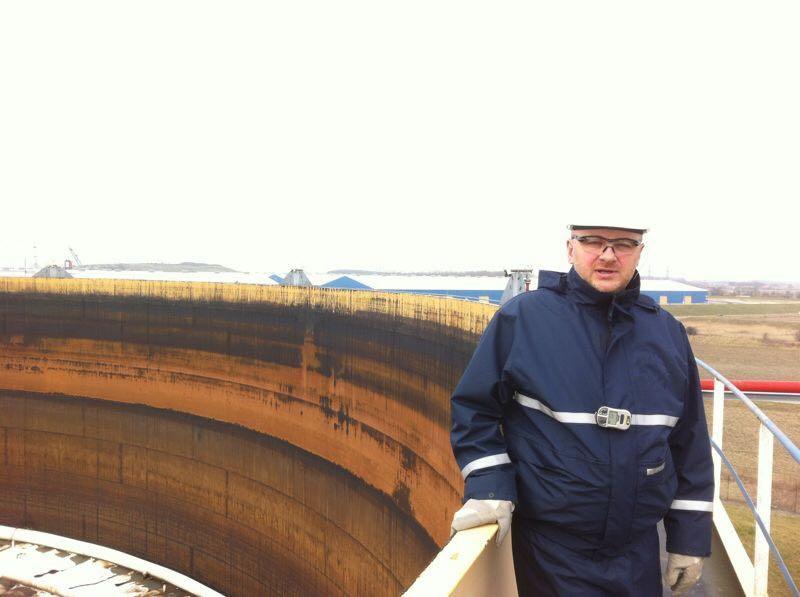 Visiting the work site of a tank cleaning in the Netherlands