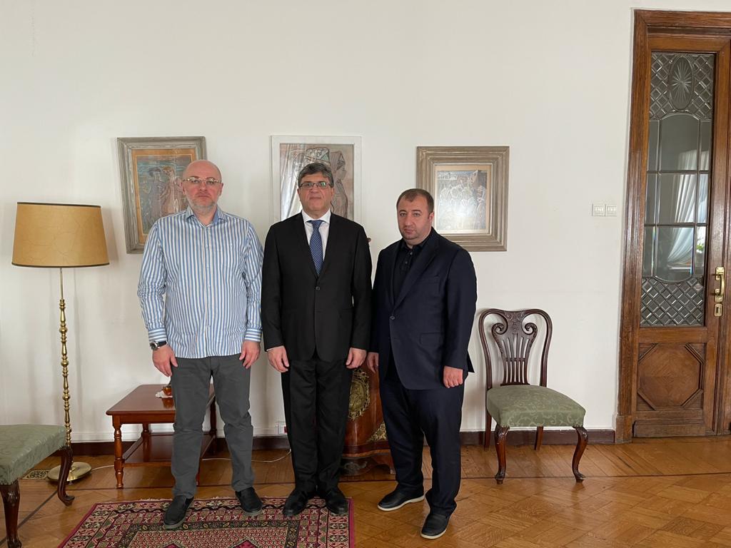Meeting attendees (left to right): NNIAT Founder Ruslan Tokaev, Ambassador Extraordinary and
Plenipotentiary of the Republic of Tunisia to the Russian Federation Tarak Ben Salem, Deputy of the
State Duma, Member of the State Duma Committee on International Affairs Rasul Botashev
