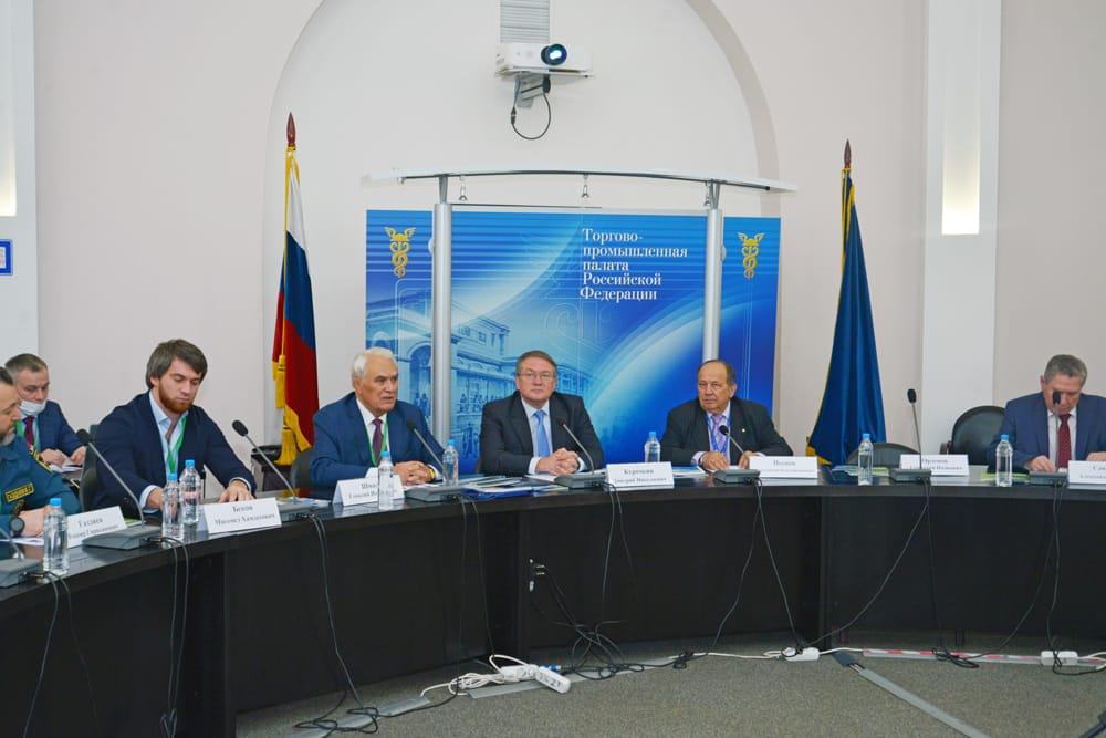 Представители ООО «НИПТ» приняли участие в VII Международном конгрессе «Приоритеты развития топливно-энергетического и нефтехимического комплекса России»
